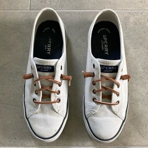 Sperry White Canvas Shoes with Leather Laces Size 8